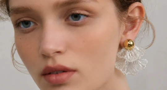 OREYNE Botanical Barlow Columbine Earrings – close-up detail
