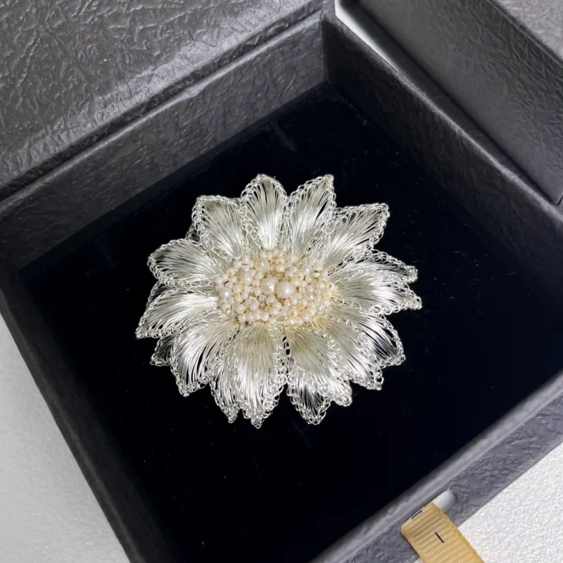 Silver-tone White Chrysanthemum brooch detail